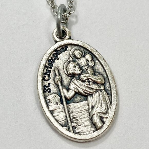 Vintage St. Christopher Medal Necklace Catholic Saint Travelers Jesus Italy 18" - Picture 4 of 9